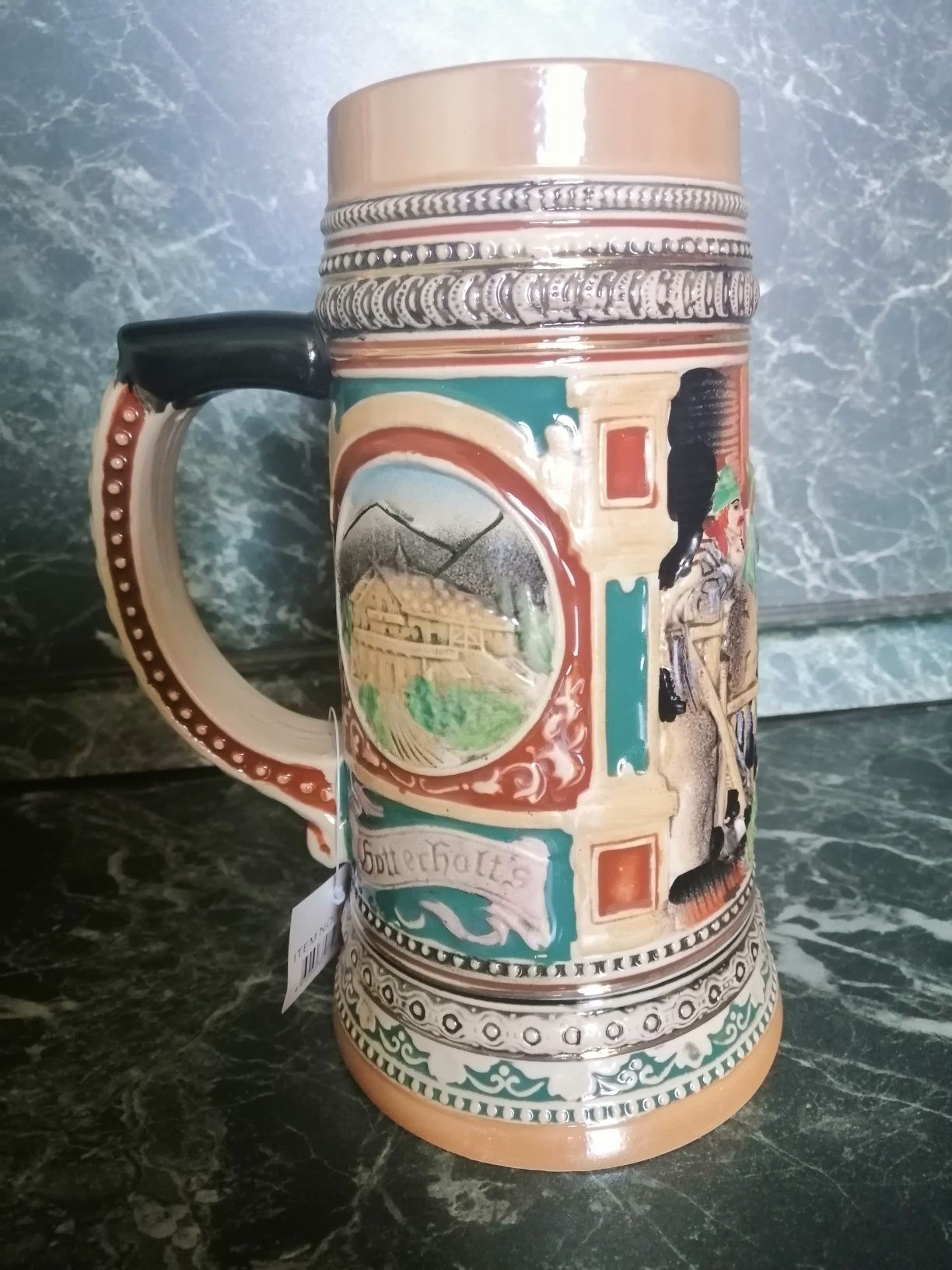 Пивная керамическая кружка