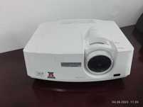 Проектор XD700U Mitsubishi с пюльтом, сумкой, питанием
