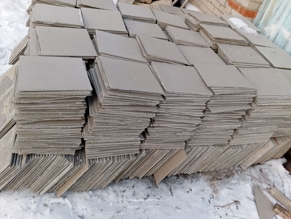 Продам плитку керамогранит б/у