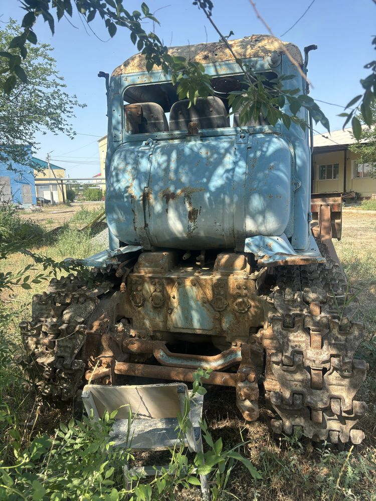 Бульдозер ДТ-75 Д606