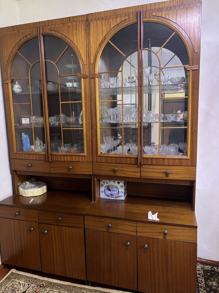 Продам стенки италия