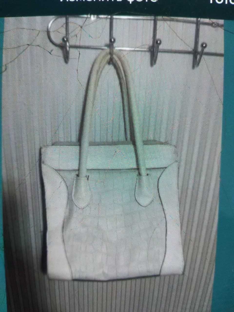 Сумка чёрная лаковая