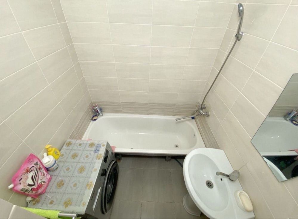 Продам 2 комн квартиру