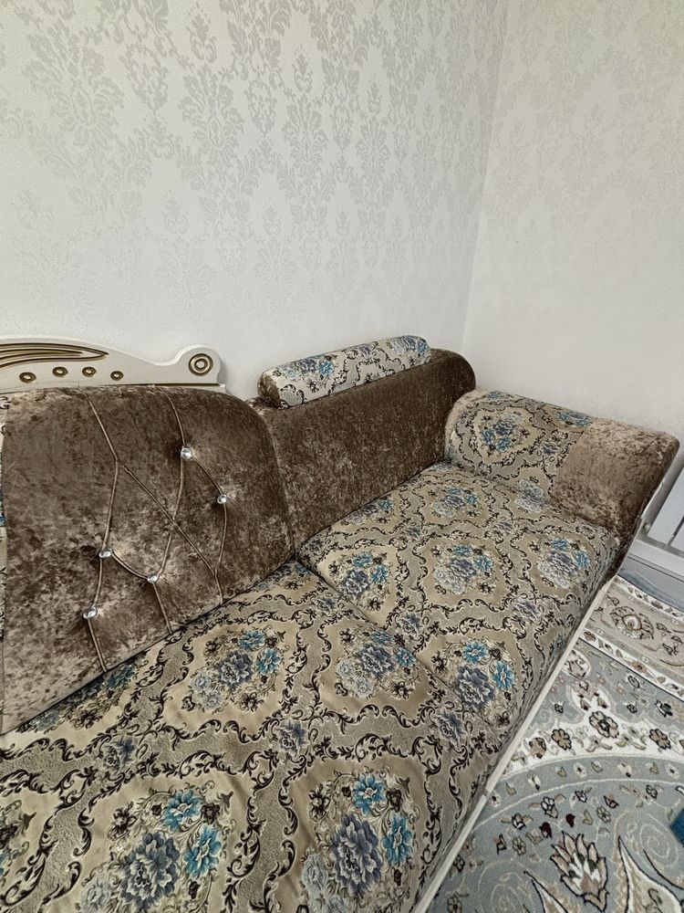 Продаем диван бу