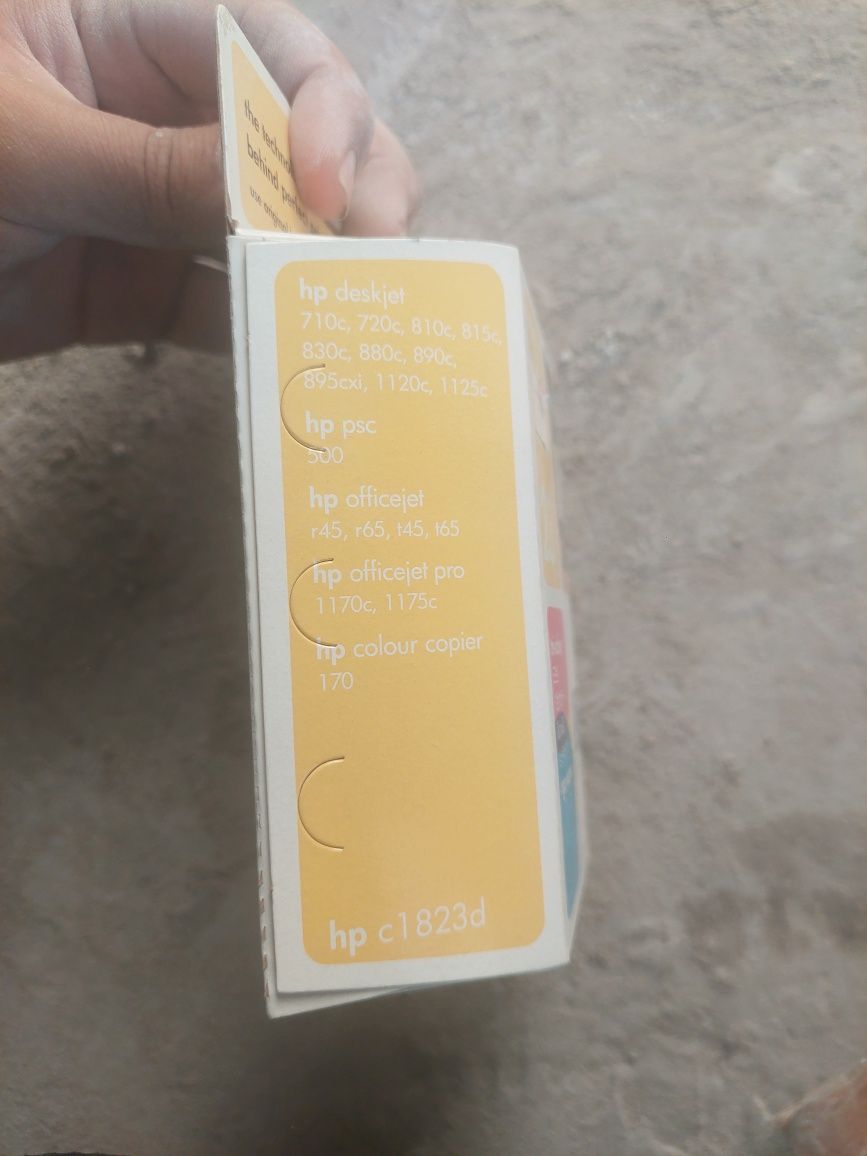 Продаю картридж HP 23  цветной