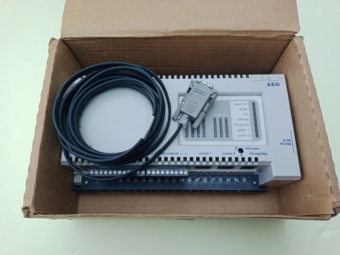 ПЛК Modicon Micro 612 00