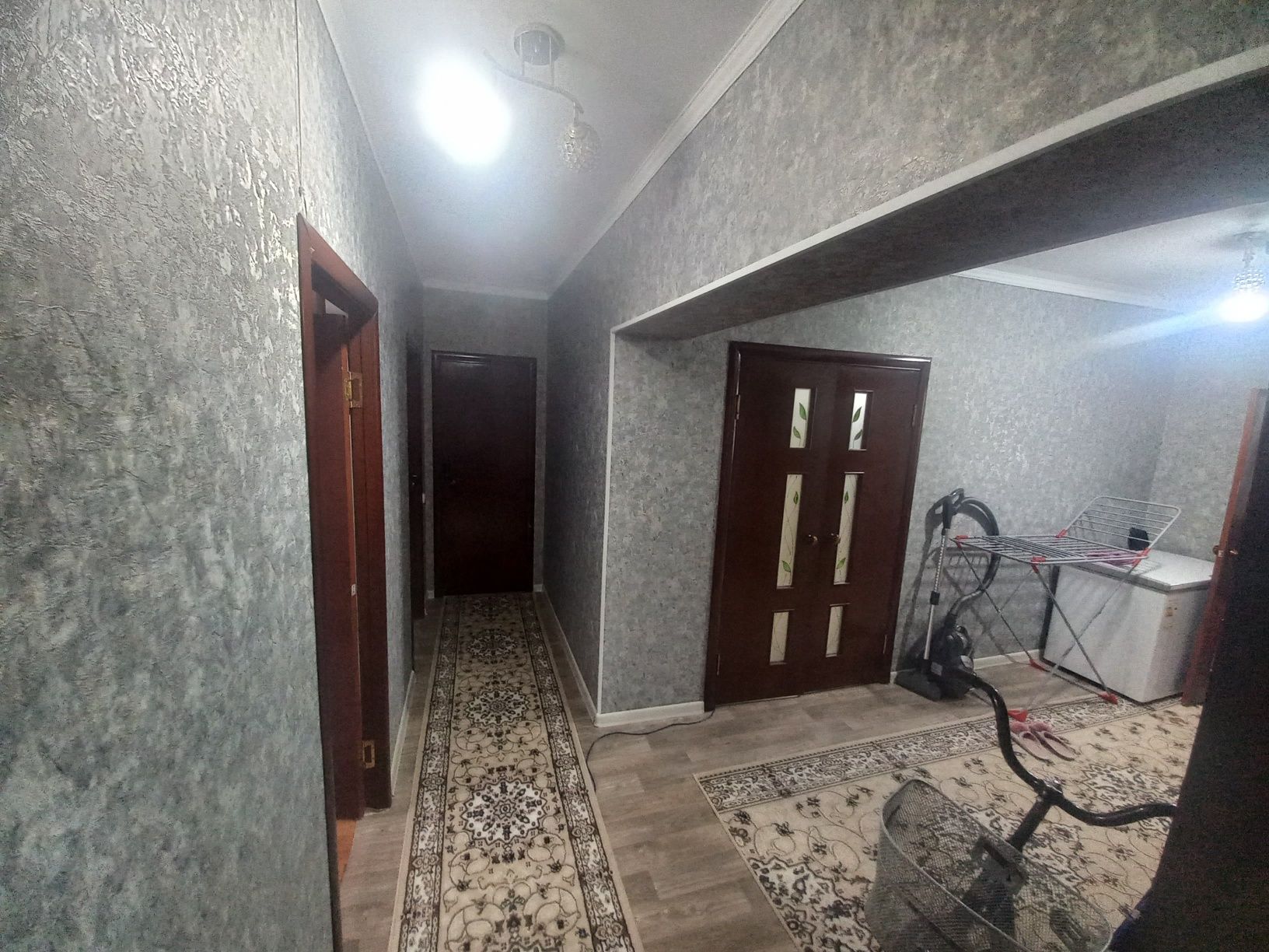 Тез арада Жаппасбай батыр кошесинен 3-болмелик уй сатылады