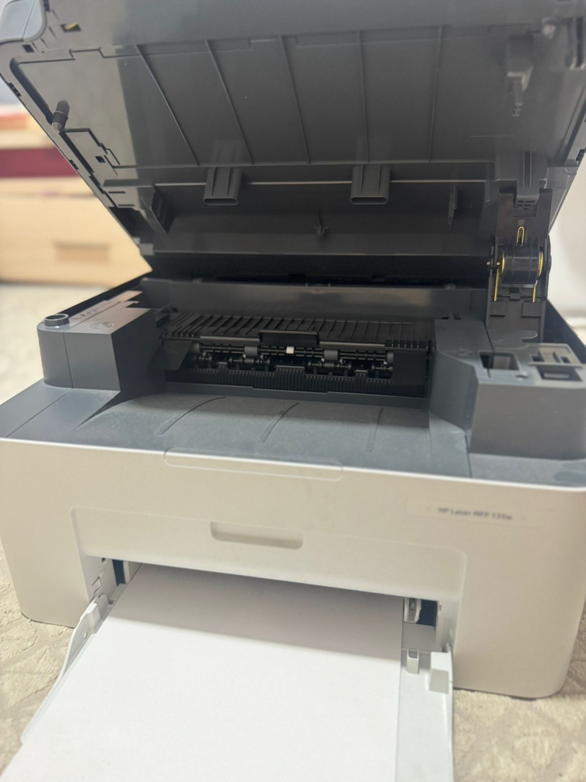Принтер HP Laser MFP 135w