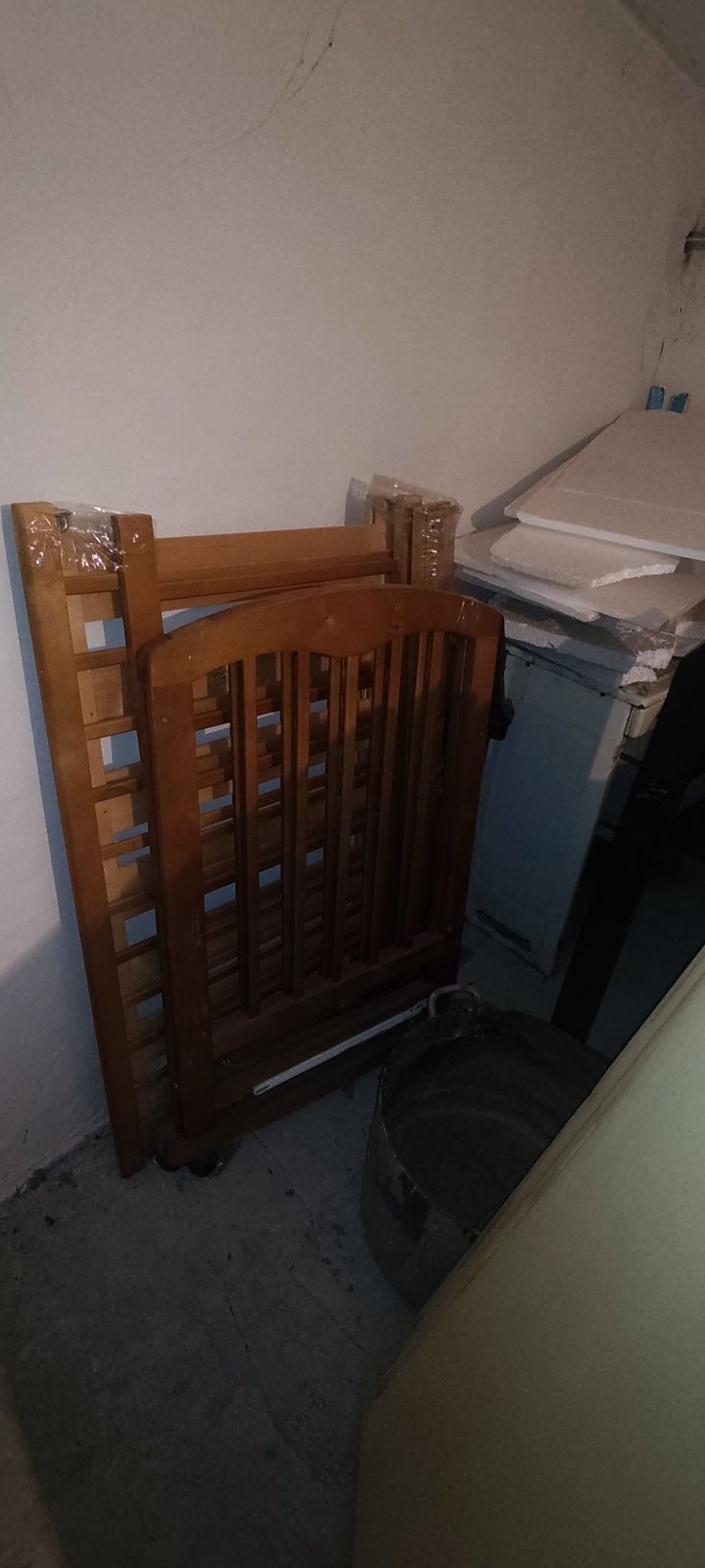 Продам детскую кроватку