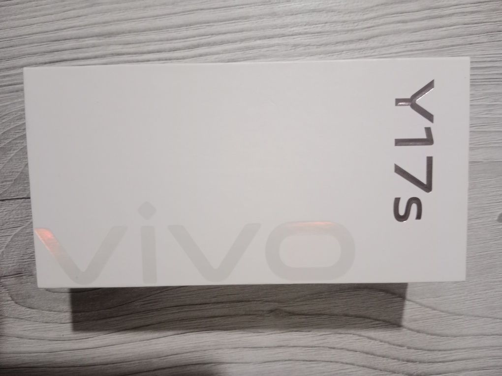 Продаю VIVO Y17s в идеальном состояний.