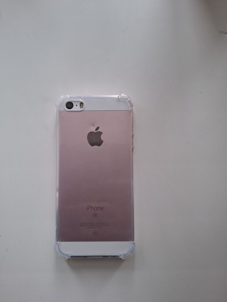Продам Iphone Se 2016.