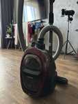 Продам пылесос Samsung VC18M31A0HP/EV