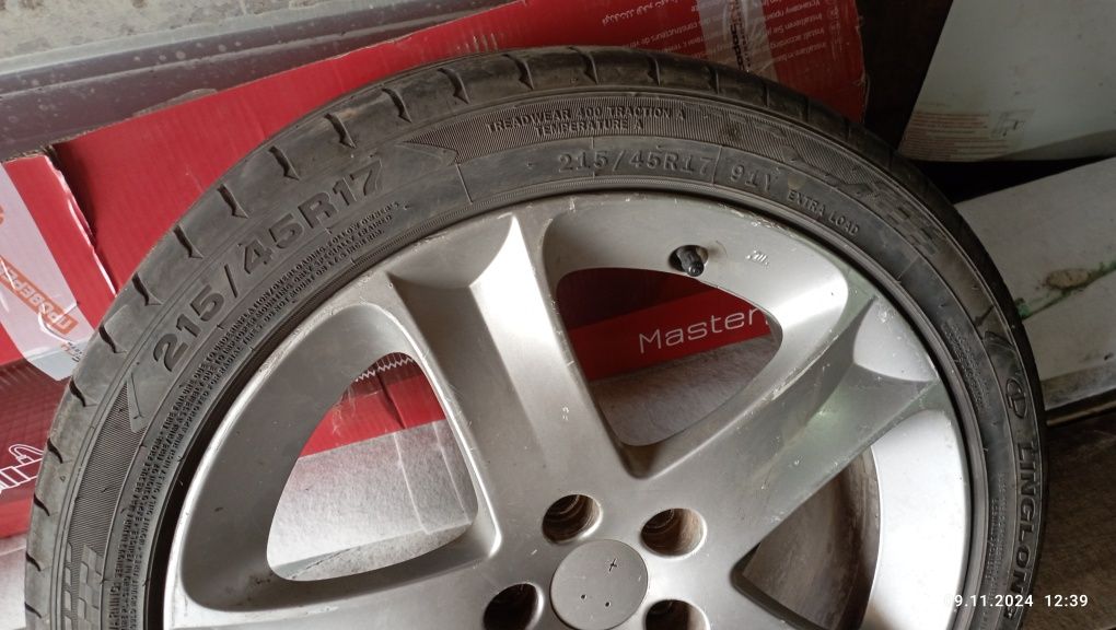 Продам диски в сборе 215/45 R17.