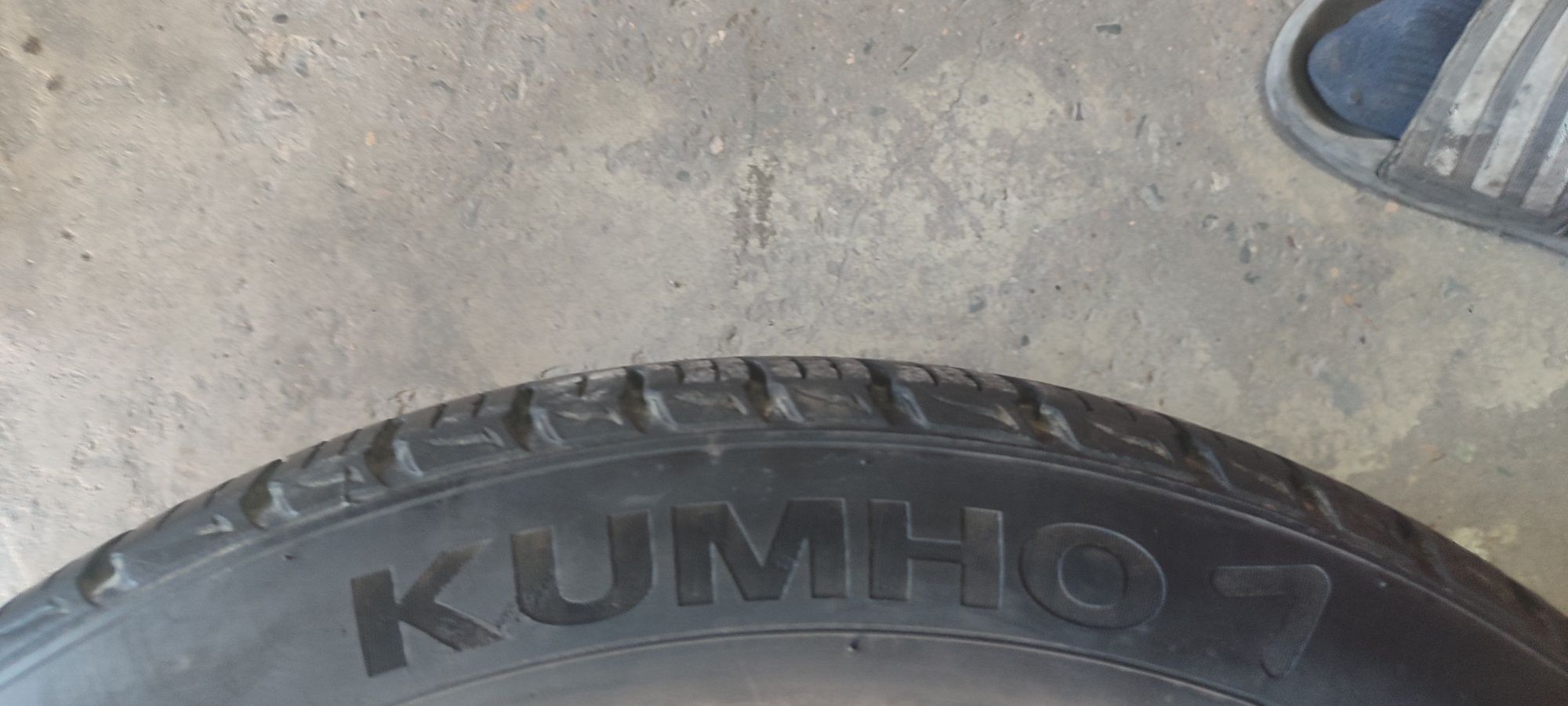 235/55R19 1 шина