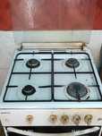 Срочно газ плита BEKO