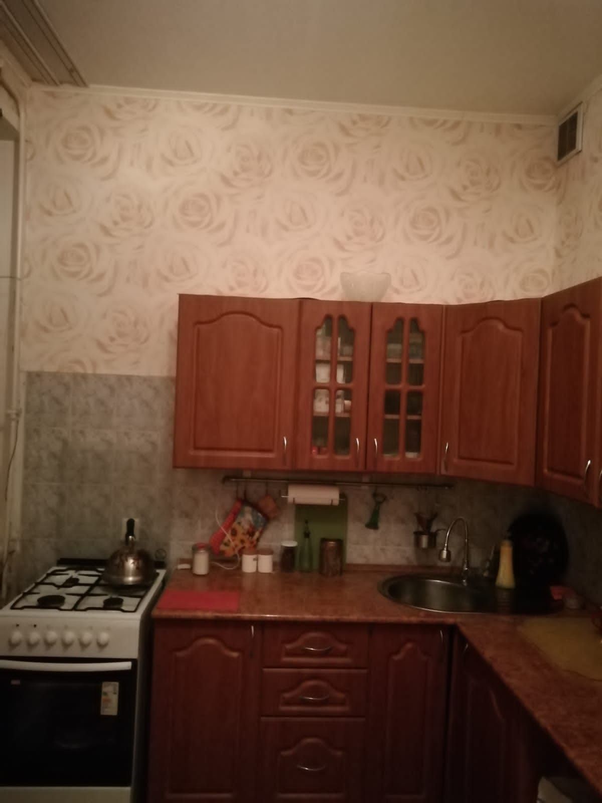 Продам 2х комн квартиру