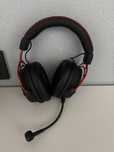 Продаю наушники HyperX