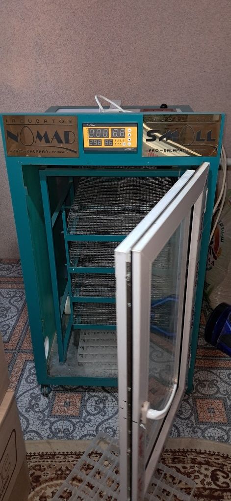 Инкубатор Pro-Balapan 352 Nomad