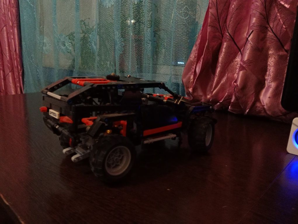 Lego technic car