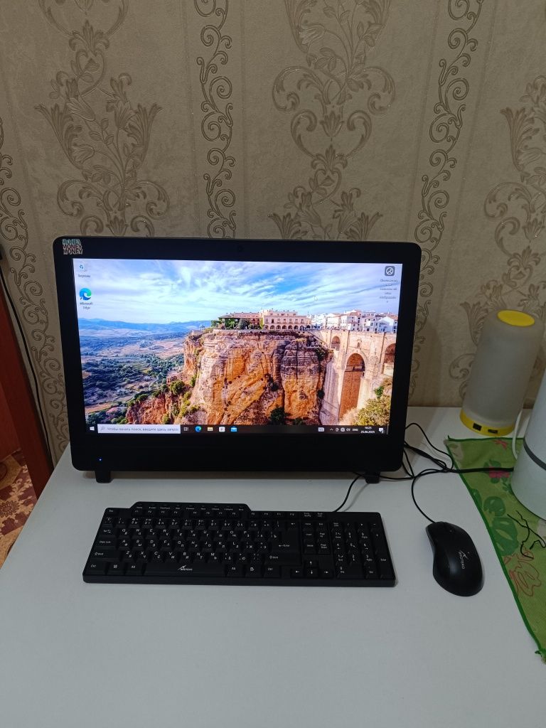 Моноблок 23 дюйма новый 3200hz