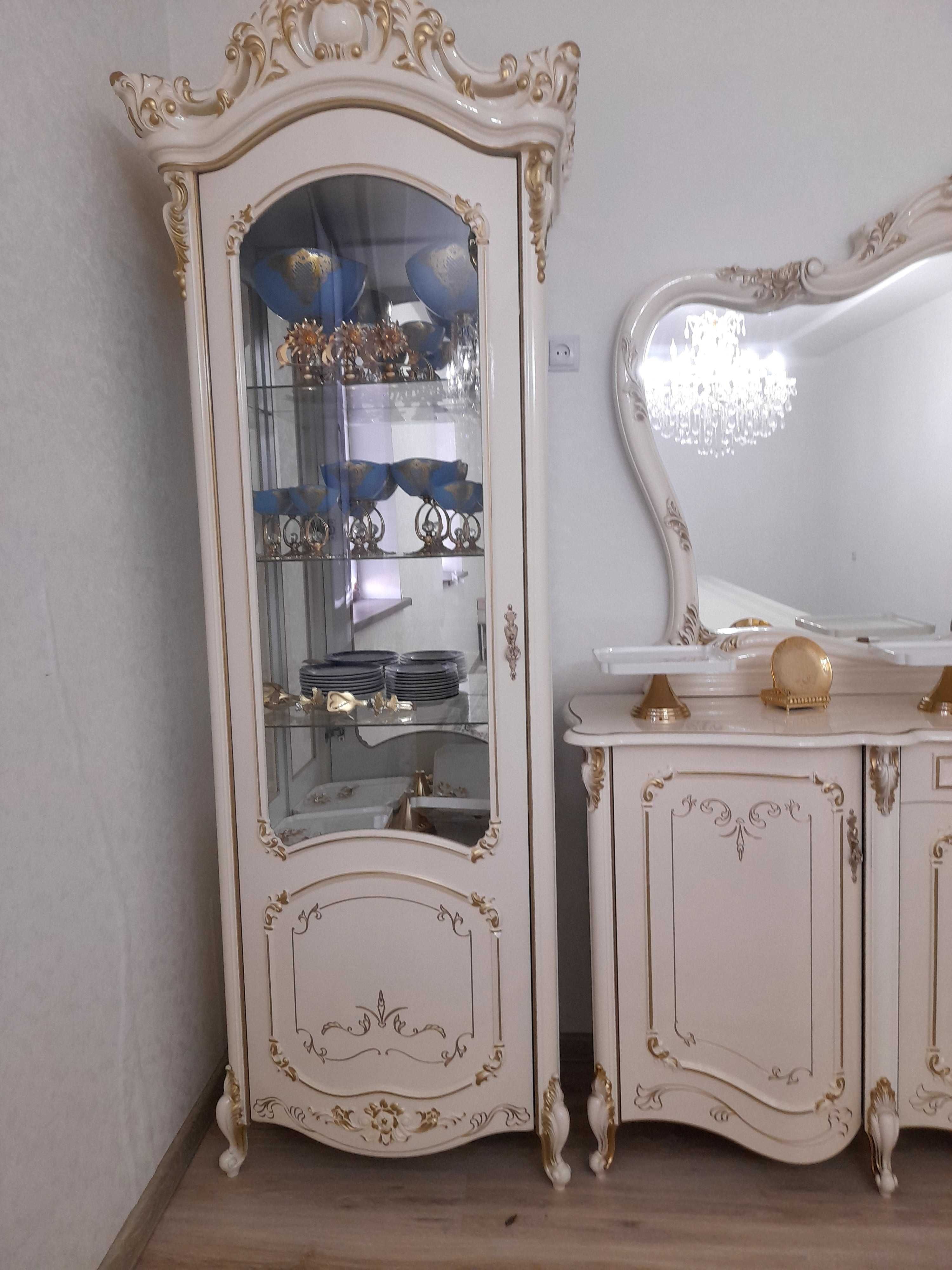 Продается горка,комод в отличном состоянии