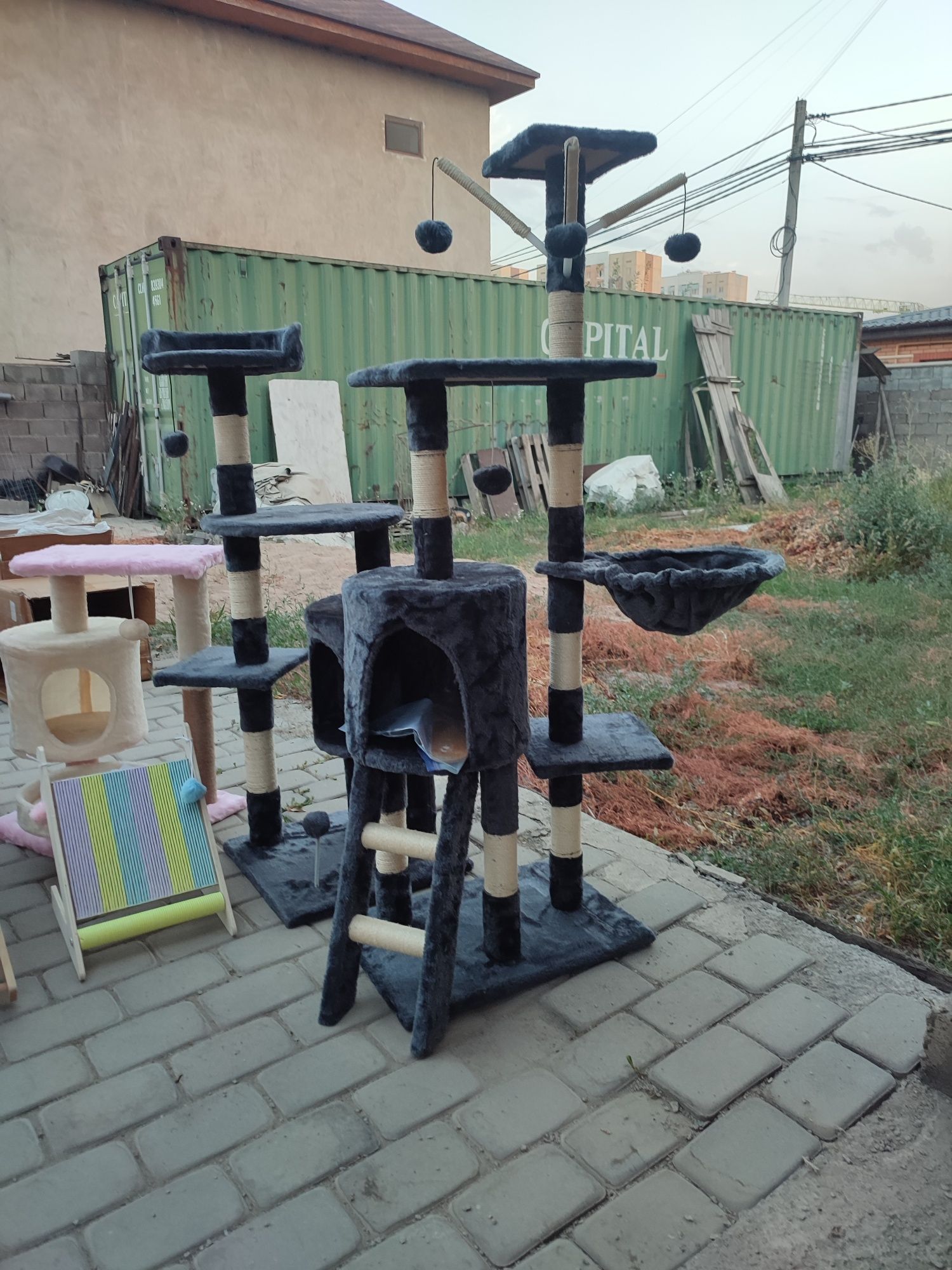 Домик для кошки.