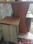 Продам кухонный стол и 4 стула