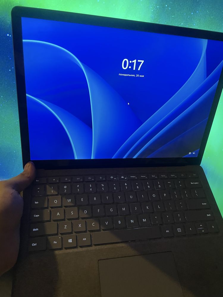 Surface Laptop 1