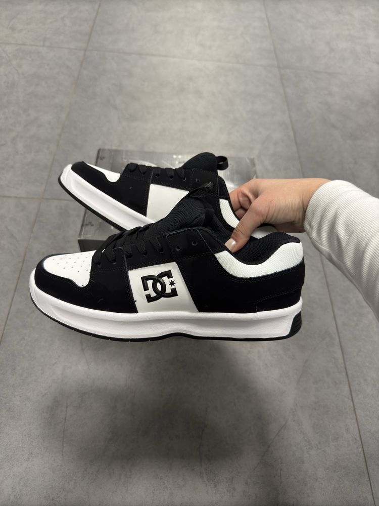 Кроссовки DC Shoes Lynx Zero