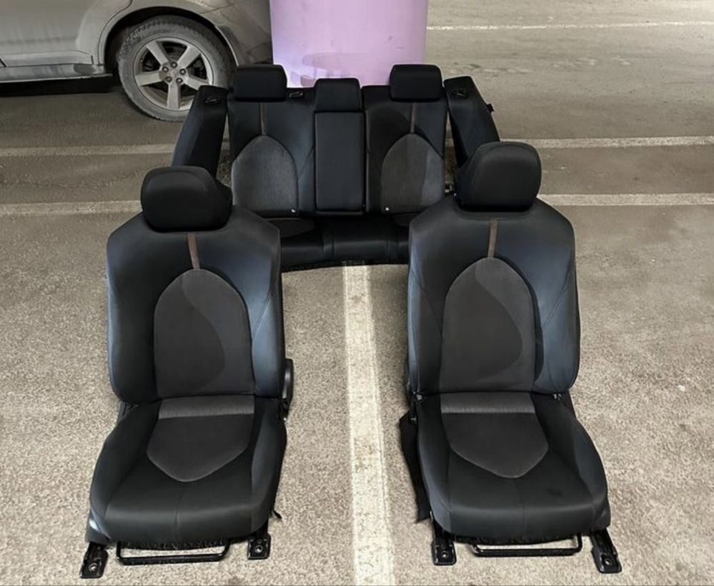 Продам сиденье от камри 70