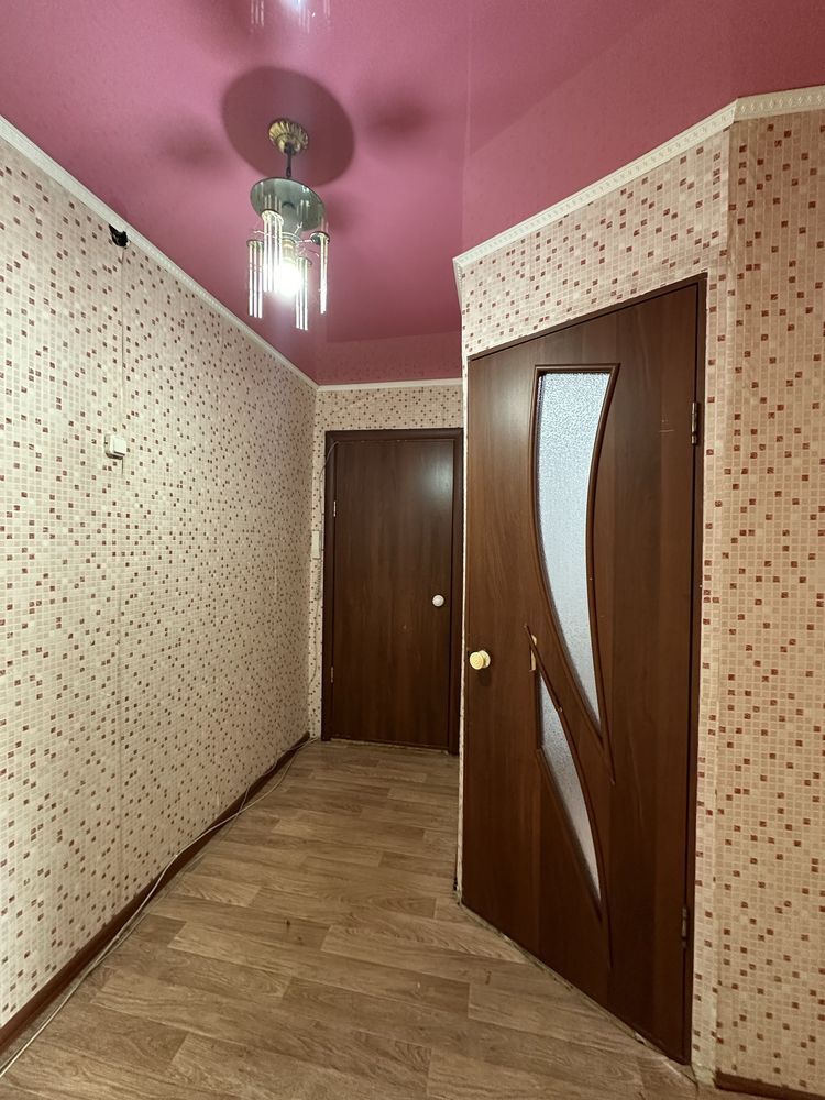 Продам 2-комнатную квартиру, удобное расположение