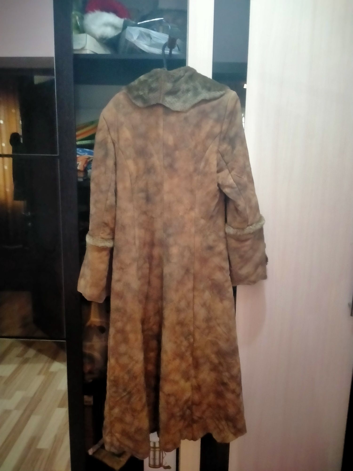 Продам срочно дубленку женскую