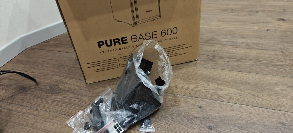 Продам кейс Be quiet pure base 600