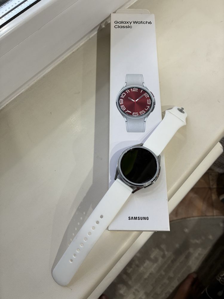 Galaxy watch 6 classik. Продам.