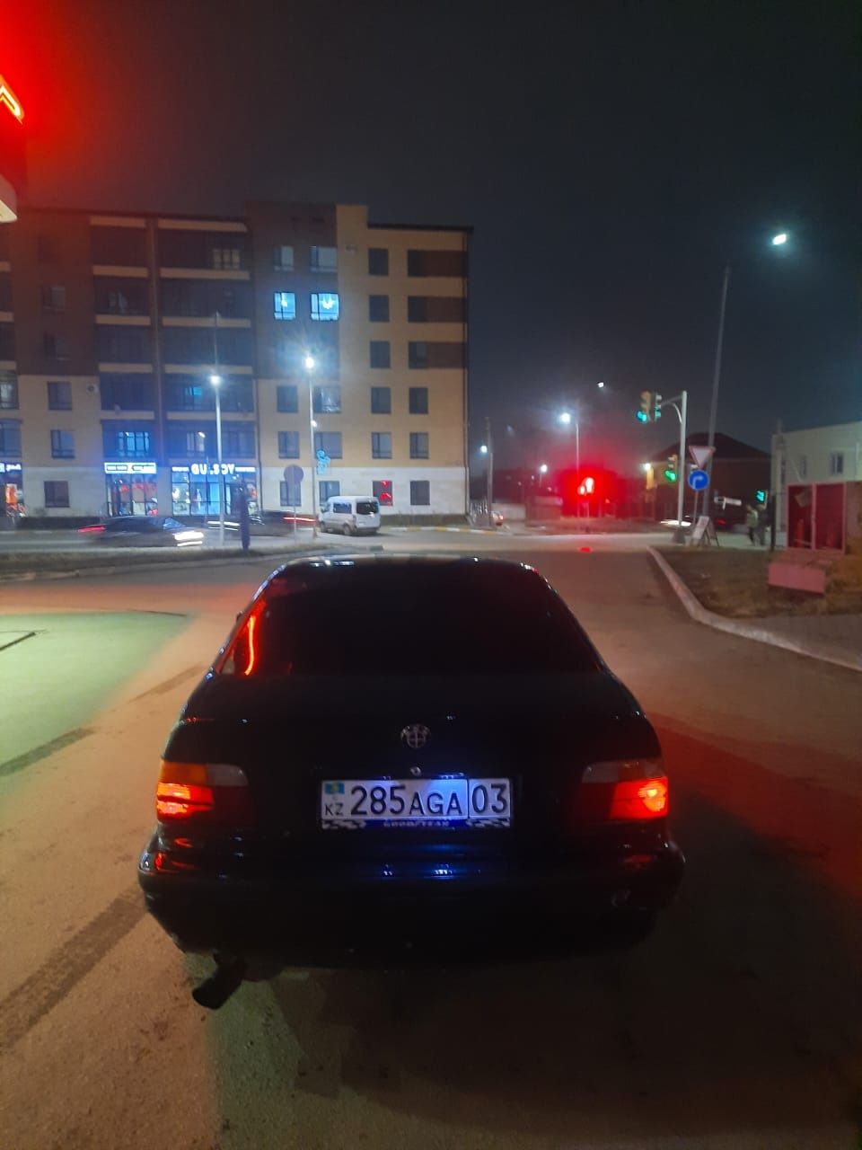 BMW E36 в среднем состояние
