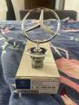значок mercedes оригинал абсолютно новый