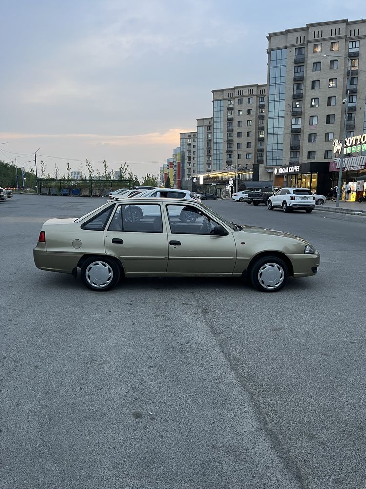 Daewoo Nexia 2 2011г.в