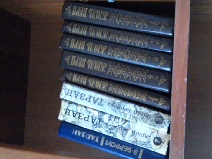 Книги в твердом переплете