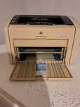 Продам Hp laser 1022