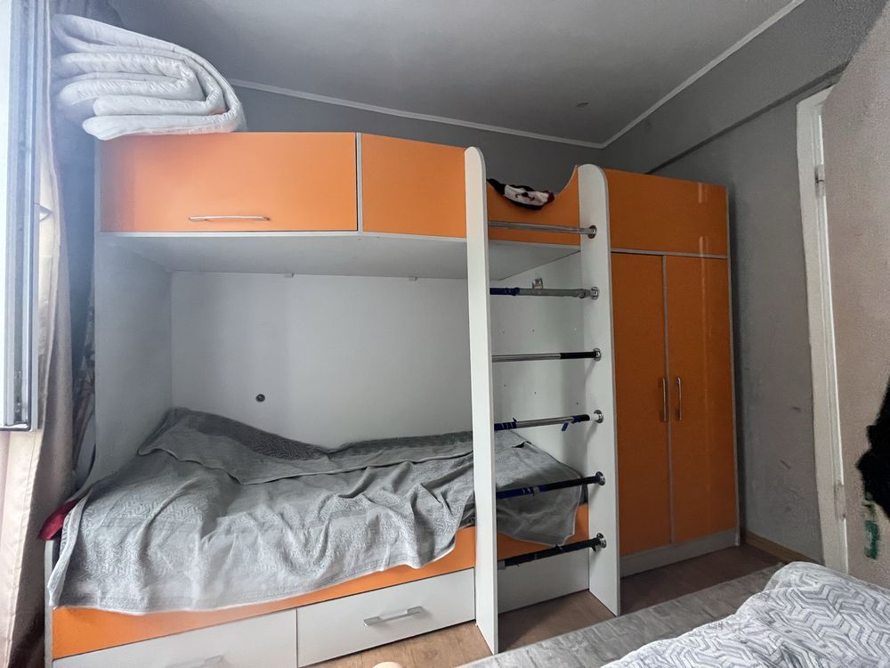 Продаётся детская двухъярусная кровать
