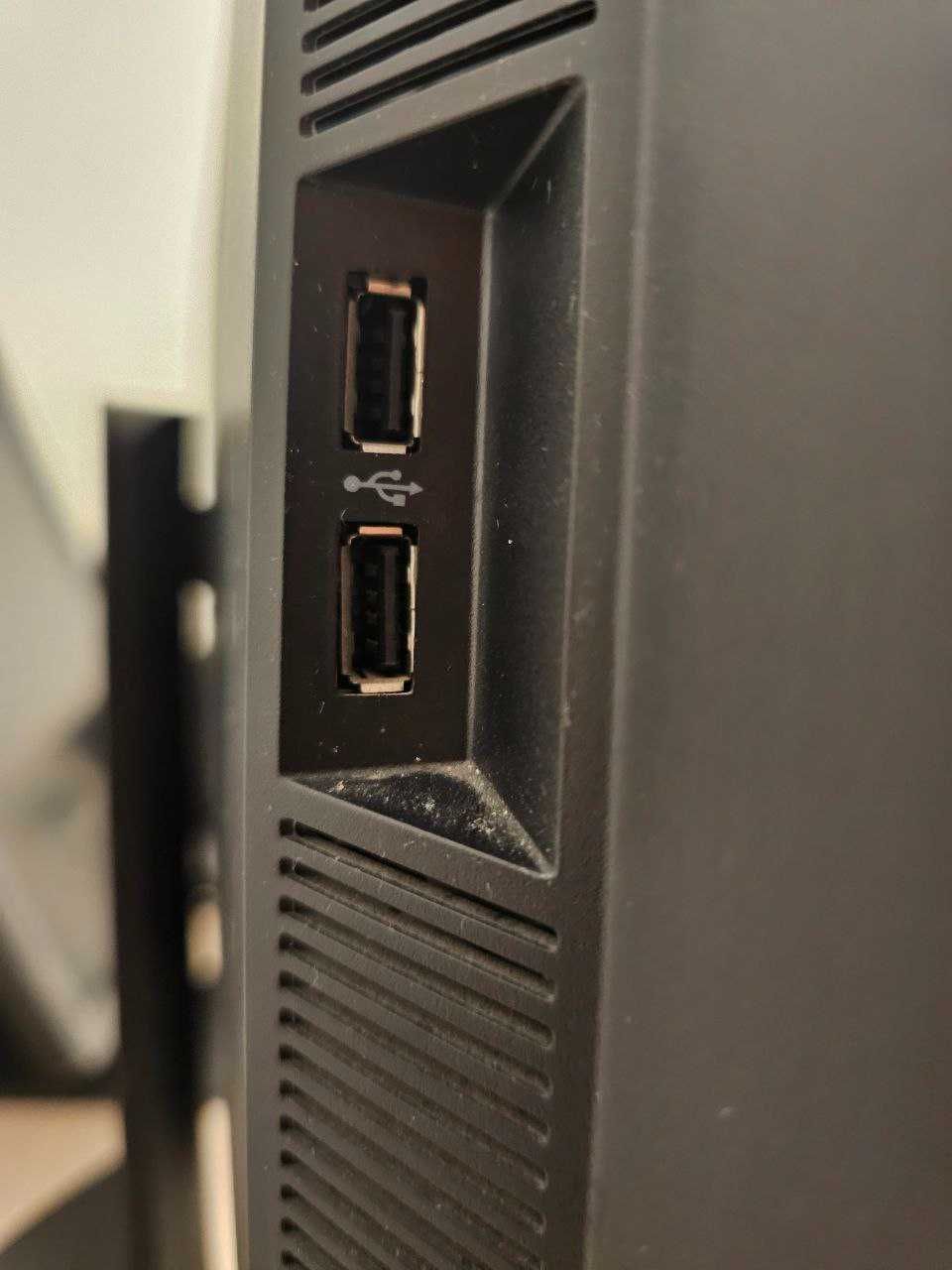 Монитор HP 24" E241i Dark-Grey