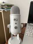 Микрофон blue yeti