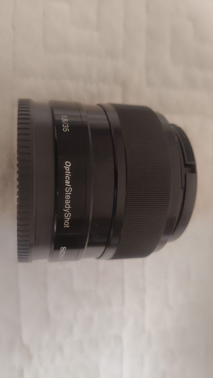 Петропавловск Продам объектив  Sony 18/35 в Петропавловске