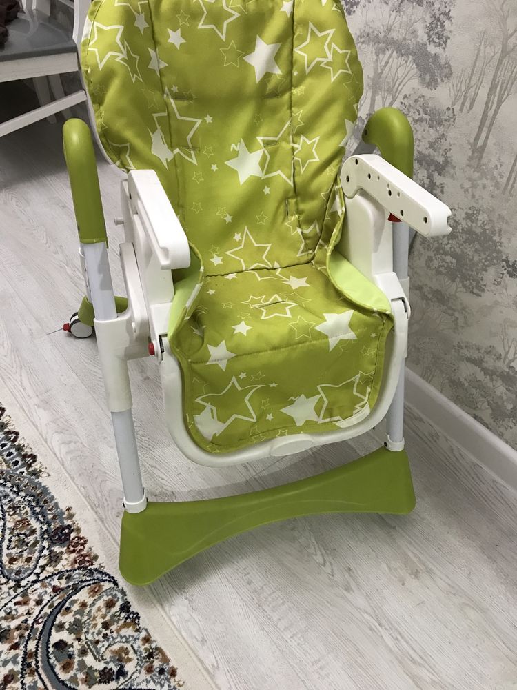 Продам детский стул