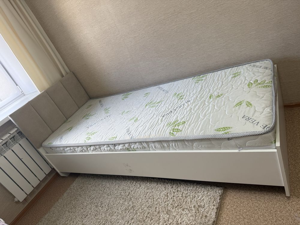 Продам 1 спальную кровать