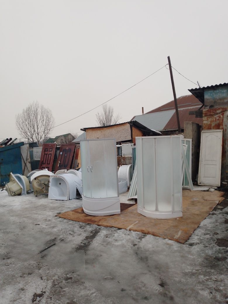 Улица Азаттык дом51 Продам душевую кабину