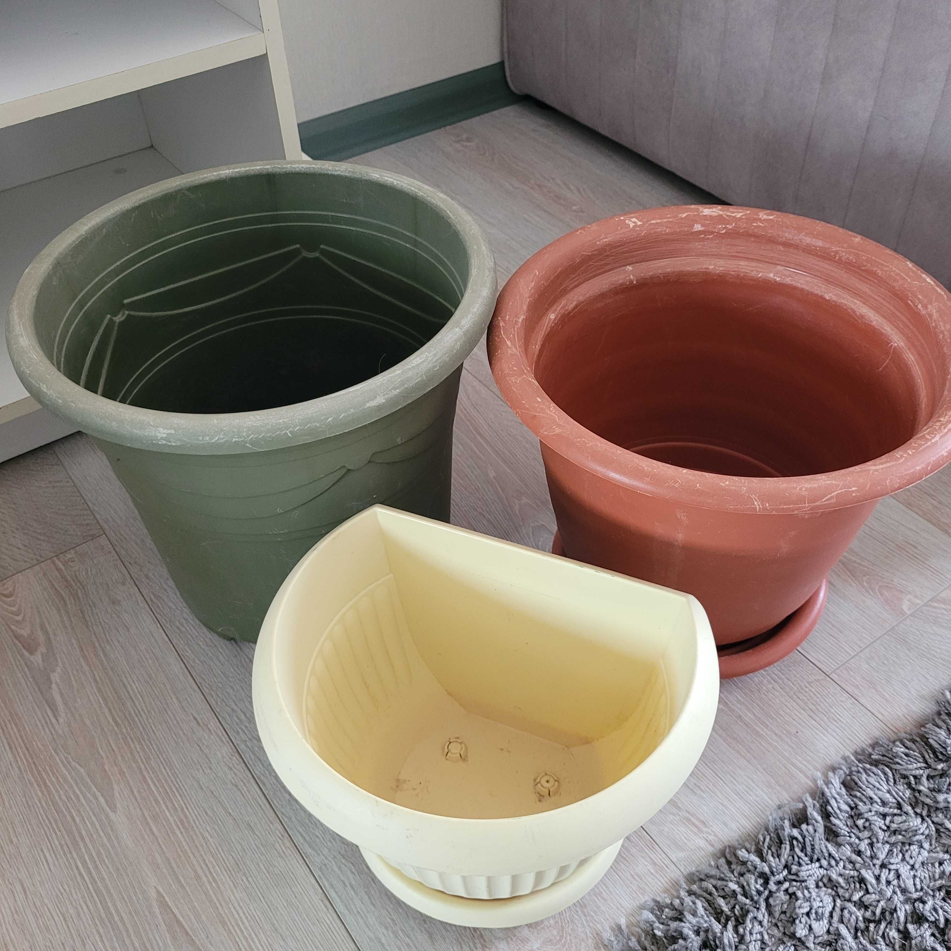 Продам цветочные горшки