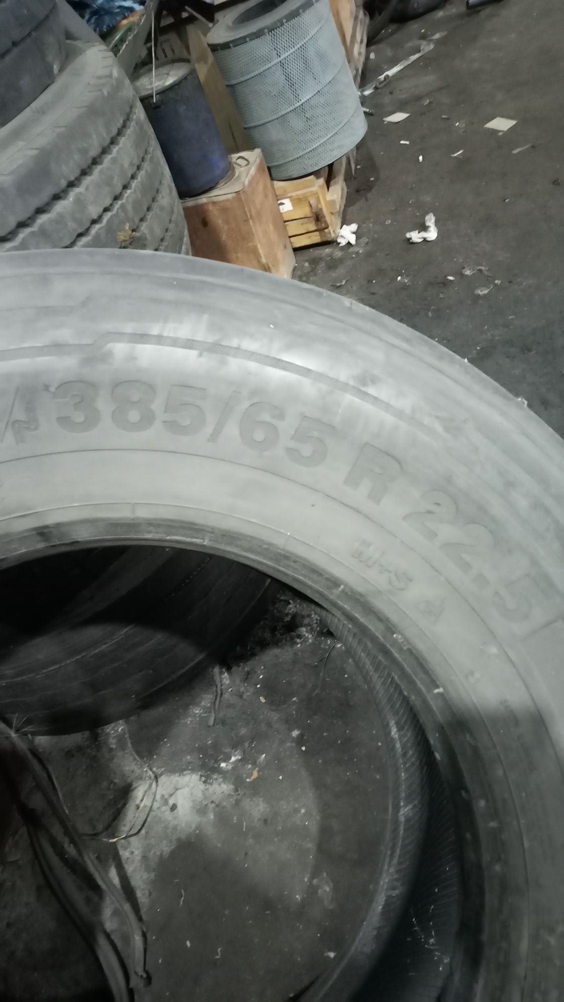 Продам резину 22.5