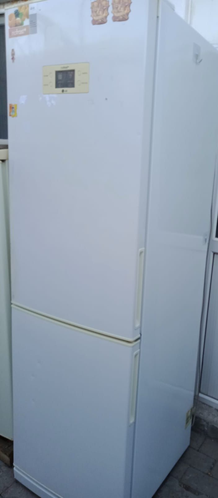 Продаётся холодильник