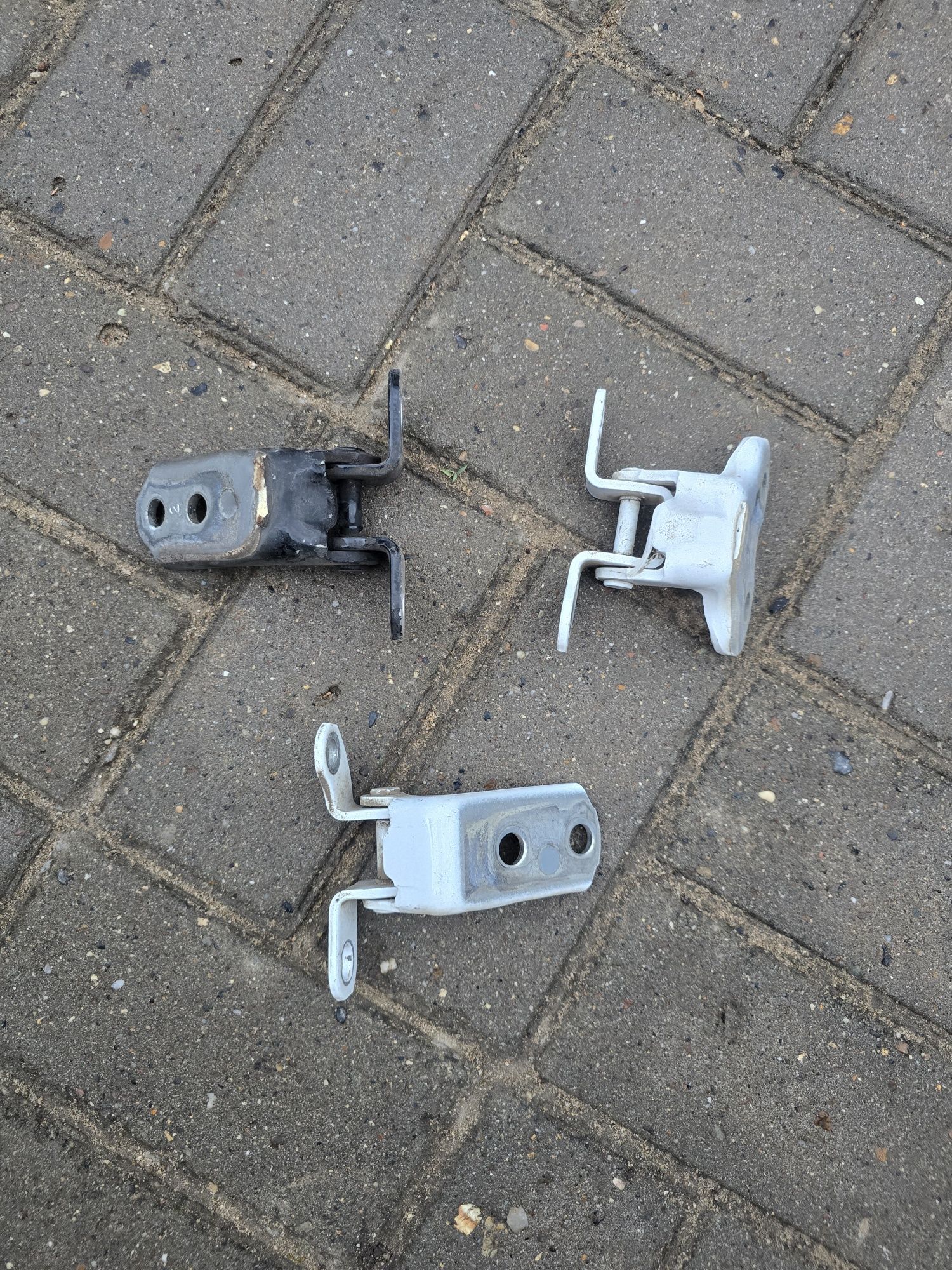 Петли дверные на rav 4, lexus rx 330